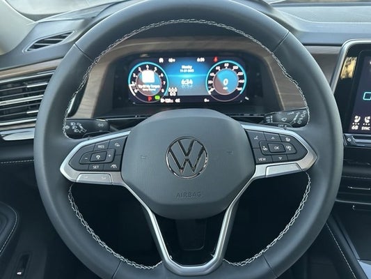 2024 Volkswagen Atlas 2.0T SE w/Technology in Hoover, AL - Royal Automotive