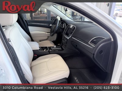 2017 Chrysler 300 Limited