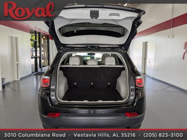 2019 Jeep Compass Latitude w/Sun/Wheel Pkg