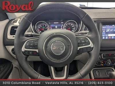 2019 Jeep Compass Latitude w/Sun/Wheel Pkg