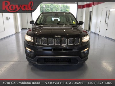 2019 Jeep Compass Latitude w/Sun/Wheel Pkg