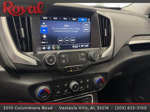 2022 GMC Terrain SLT