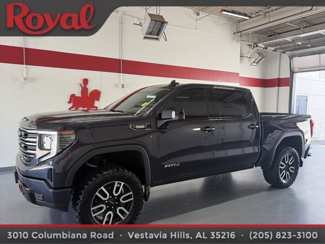2023 GMC Sierra 1500 AT4