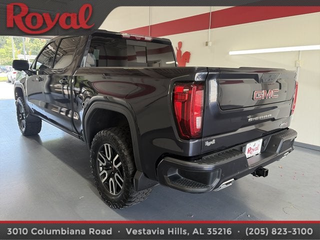 2023 GMC Sierra 1500 AT4