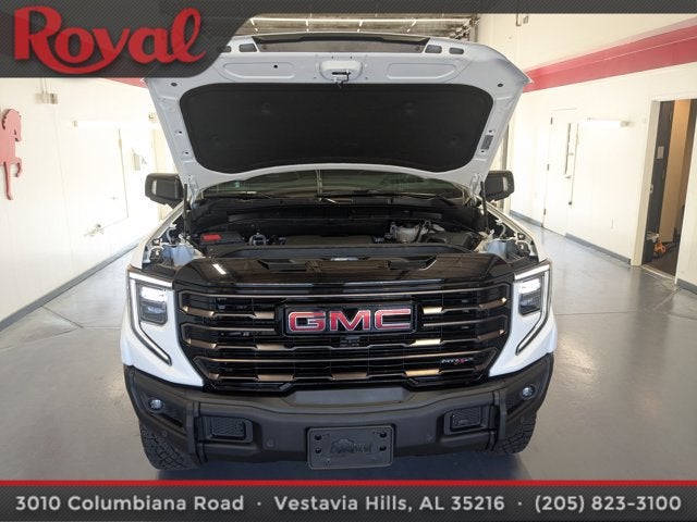 2025 GMC Sierra 1500 AT4X