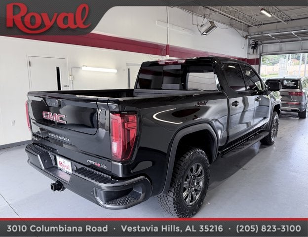 2025 GMC Sierra 1500 AT4X