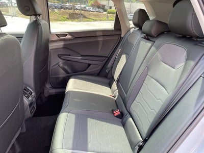 2026 Volkswagen Taos SE Black