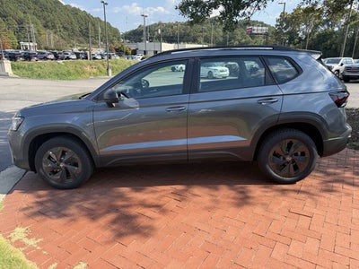 2025 Volkswagen Taos S