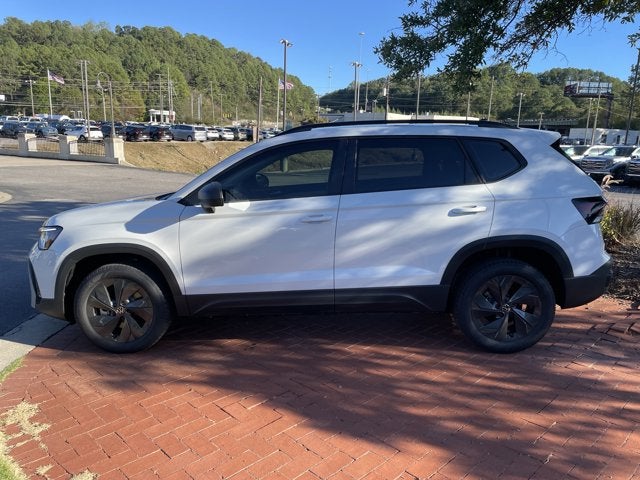 2025 Volkswagen Taos S