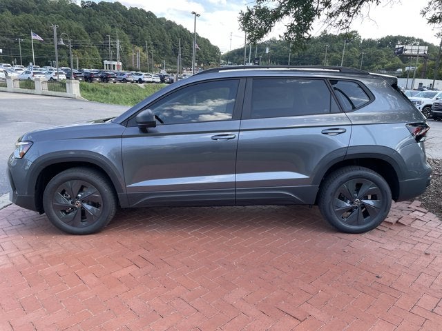 2025 Volkswagen Taos S