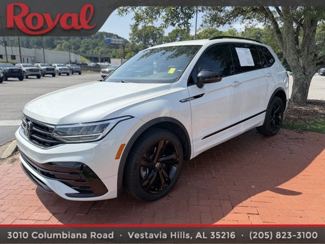 2023 Volkswagen Tiguan SE R-LINE BLACK near Birmingham Alabama