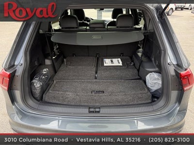 2023 Volkswagen Tiguan SE R-Line Black