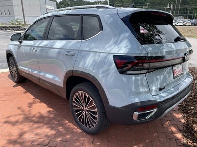 2026 Volkswagen Taos SE