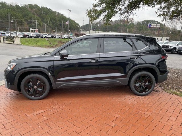 2026 Volkswagen Taos SE