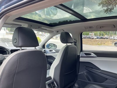 2026 Volkswagen Taos SE