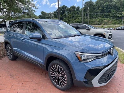 2026 Volkswagen Taos SE