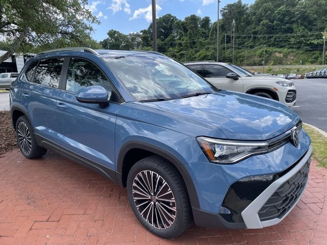2026 Volkswagen Taos SE