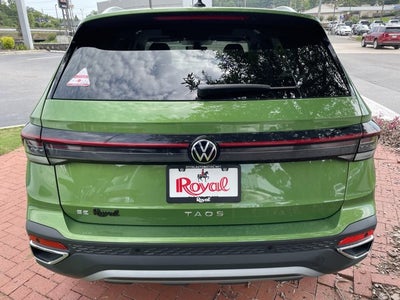 2025 Volkswagen Taos SE