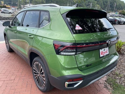 2025 Volkswagen Taos SE