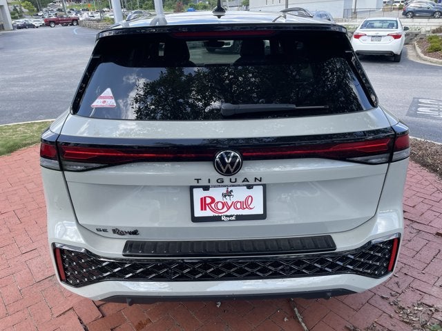 2026 Volkswagen Tiguan SE R-Line Black