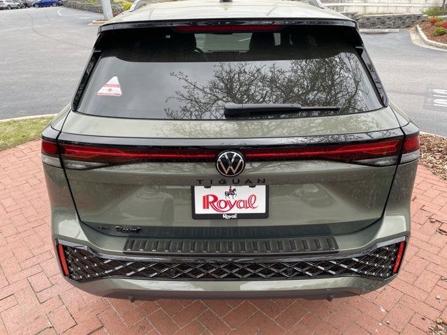 2026 Volkswagen Tiguan SE R-Line Black