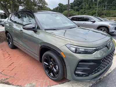 2026 Volkswagen Tiguan SE R-Line Black