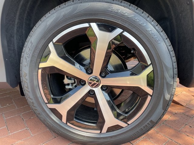 2025 Volkswagen Tiguan SE