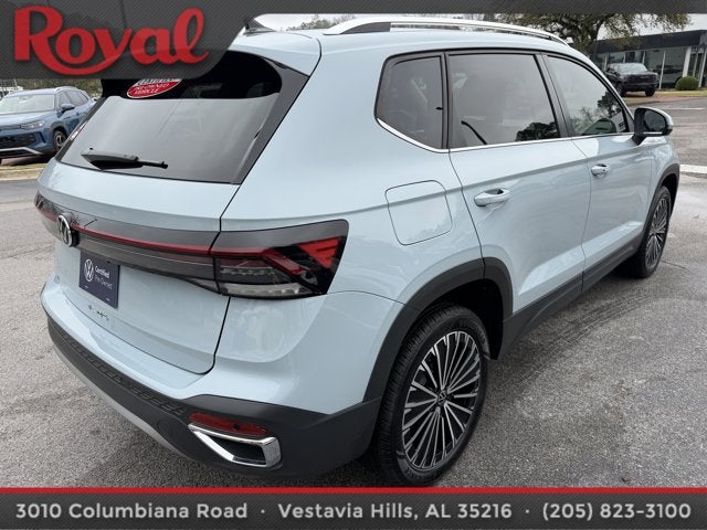 2025 Volkswagen Taos SE