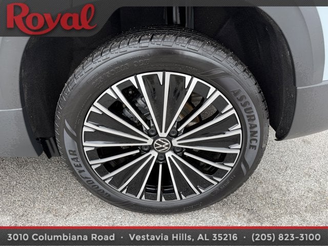 2025 Volkswagen Taos SE