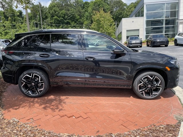 2026 Volkswagen Tiguan SEL R-Line Turbo