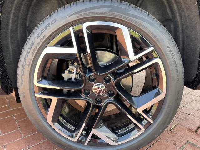 2026 Volkswagen Tiguan SEL R-Line Turbo