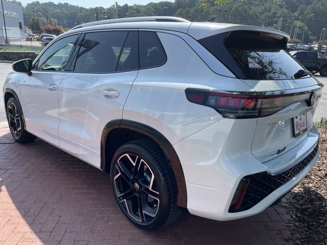 2026 Volkswagen Tiguan SEL R-Line Turbo