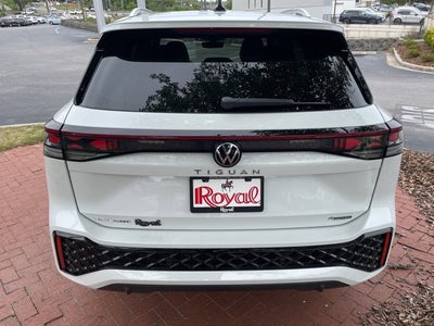 2026 Volkswagen Tiguan SEL R-Line Turbo