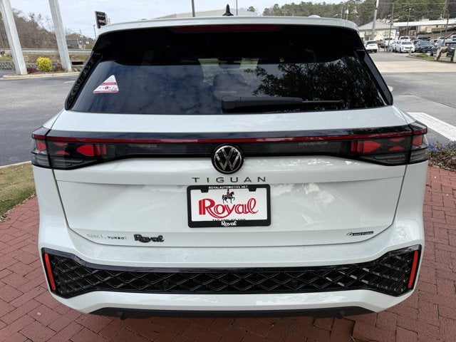 2026 Volkswagen Tiguan SEL R-Line Turbo