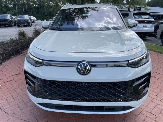 2026 Volkswagen Tiguan SEL R-Line Turbo