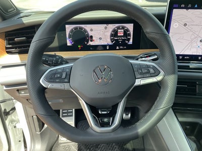 2026 Volkswagen Tiguan SEL R-Line Turbo