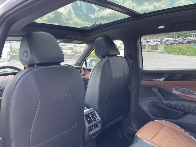 2026 Volkswagen Tiguan SEL R-Line Turbo