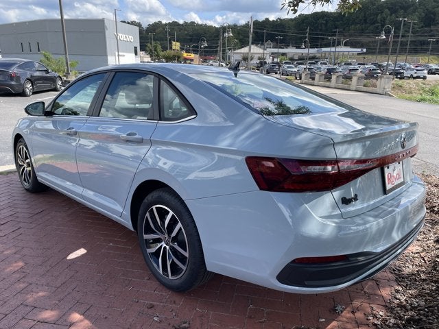 2027 Volkswagen Jetta SE