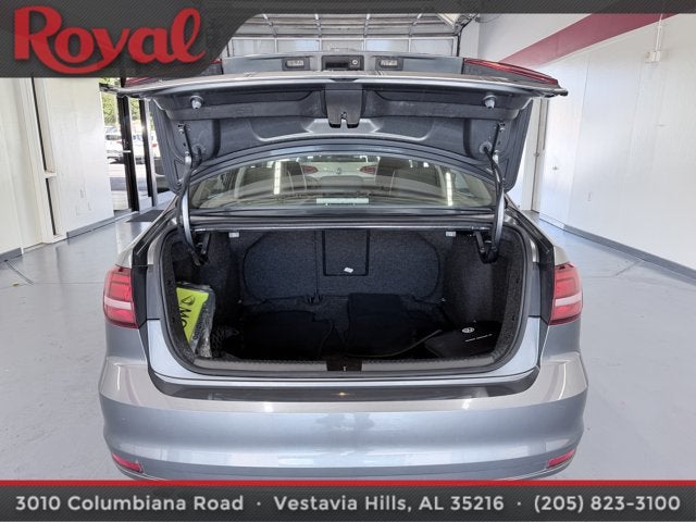 2017 Volkswagen Jetta 1.8T SEL