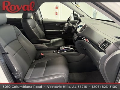 2022 Honda Pilot Touring 7-Passenger
