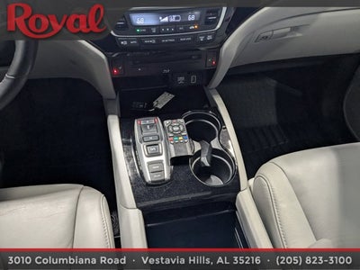 2020 Honda Pilot Touring 8-Passenger