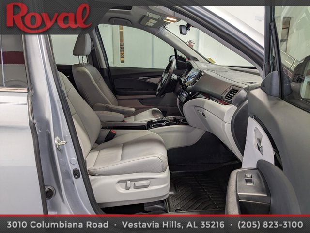 2020 Honda Pilot Touring 8-Passenger