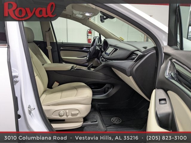 2021 Buick Enclave Essence