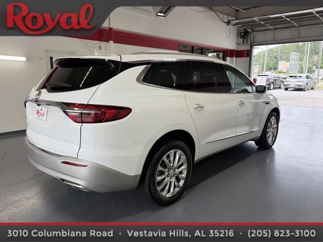 2021 Buick Enclave Essence