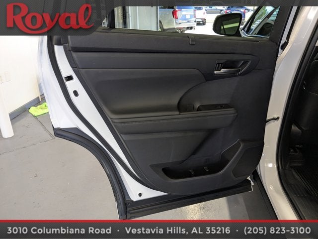 2024 Toyota Highlander XLE