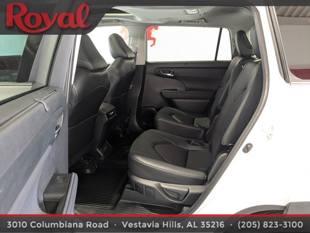 2024 Toyota Highlander XLE