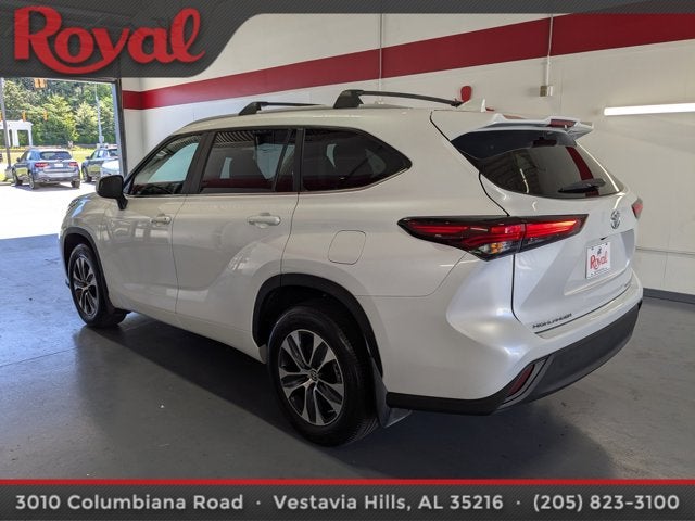 2024 Toyota Highlander XLE