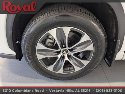 2024 Toyota Highlander XLE