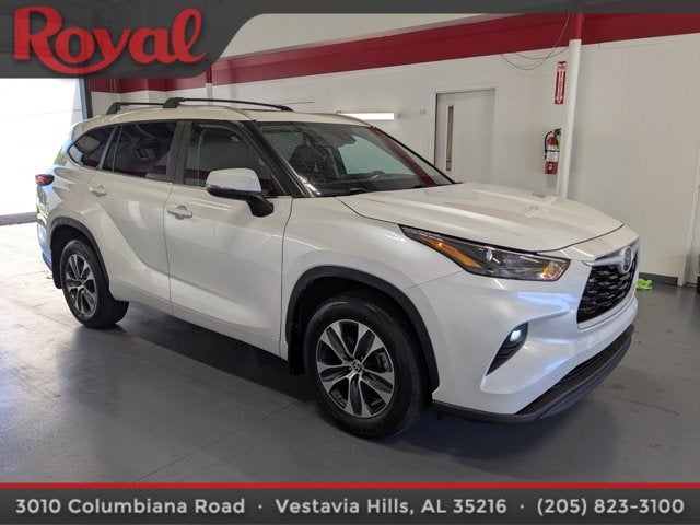 2024 Toyota Highlander XLE