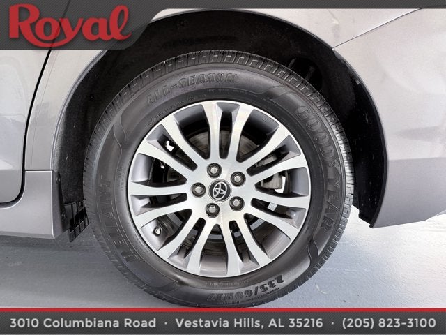 2018 Toyota Sienna XLE
